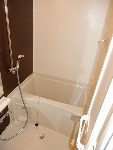 トゥルース　ワンの浴室