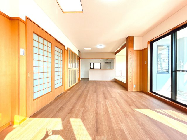 リフォーム中古戸建　岐阜市木田　平成9年築の居間・リビング