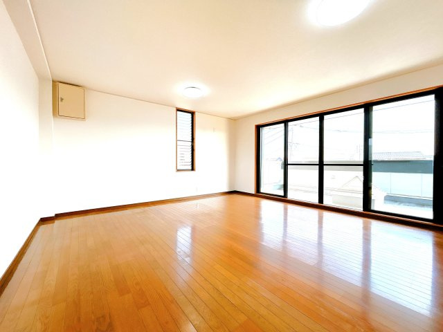 リフォーム中古戸建　岐阜市木田　平成9年築の洋室