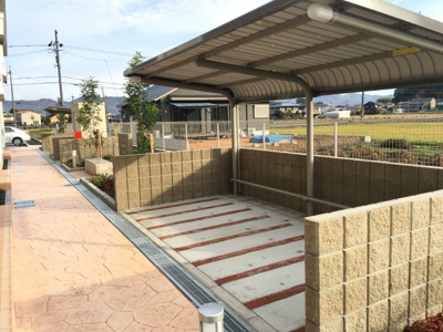 【その他共用部分】 | プロローグ西吹 | 屋根付きの駐輪場が2か所あります