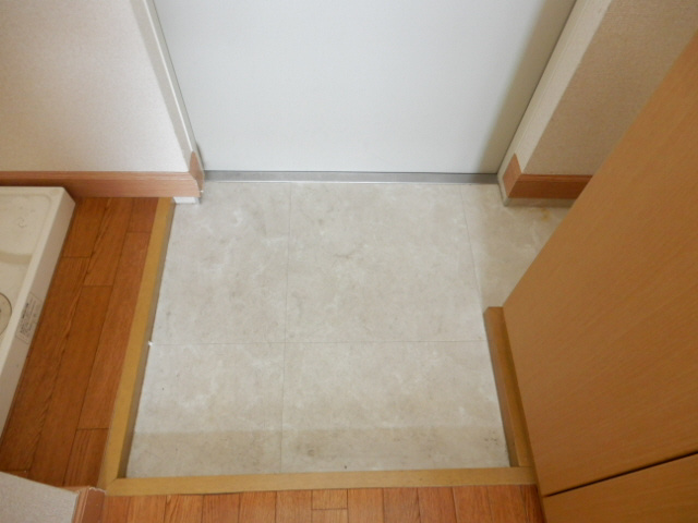 ル・シャンデパンの玄関