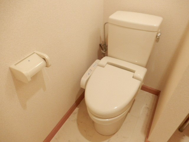 ル・シャンデパンのトイレ