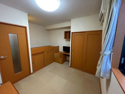 【居間・リビング】 | レオパレスプランドール高島 | 使いやすい居間です