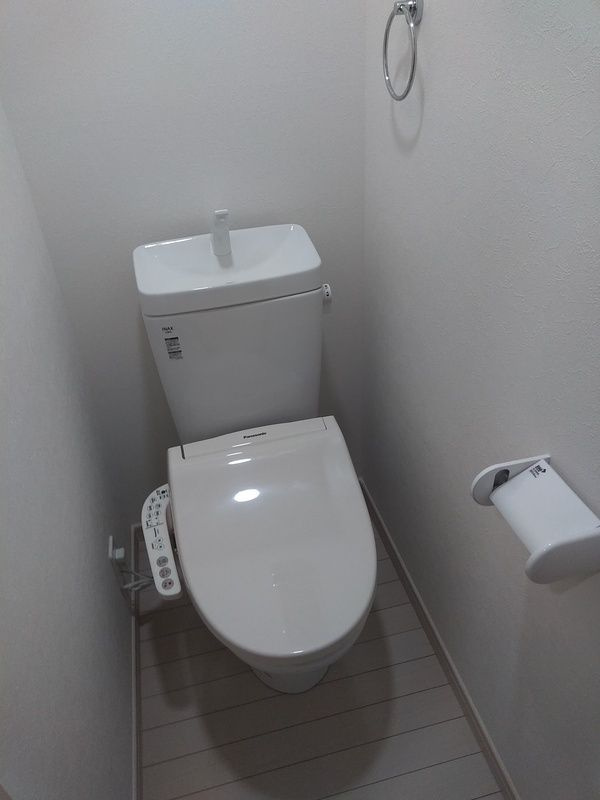 グローリア北千住のトイレ