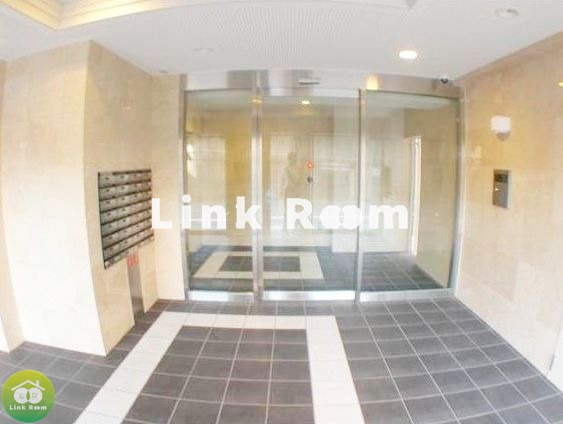 ル・リオンFreyer南砂westのエントランス