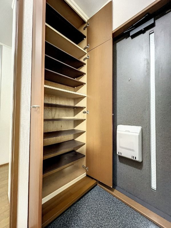 ハナハイムの玄関