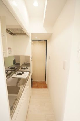 グリーンスタイリオ西尾久の玄関