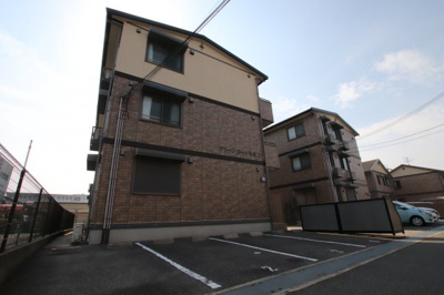 【外観】 | グリーンコート初芝D棟