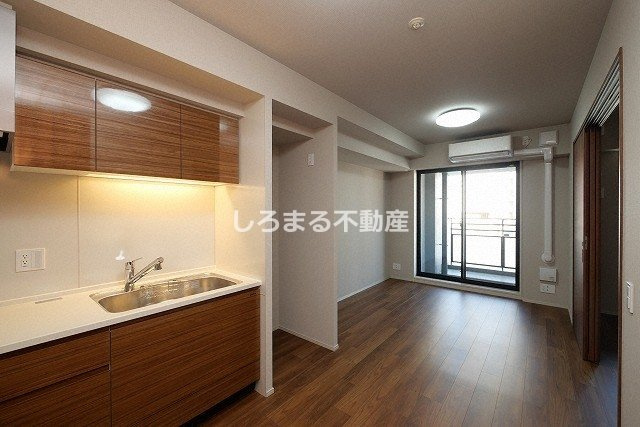 クレヴィアタワー御堂筋本町の居間・リビング