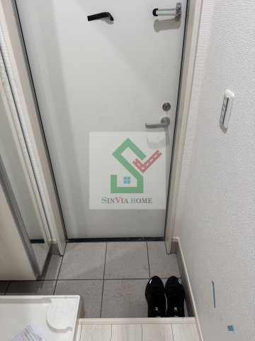 マークデュオ西所沢1の玄関