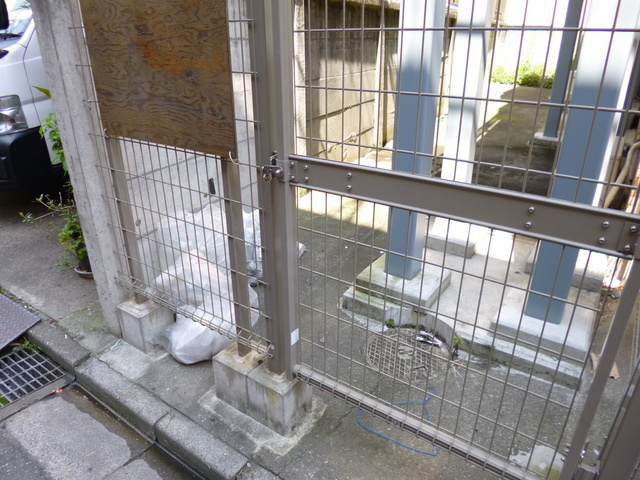 フラワーマンションのその他共用部分|ゴミ捨場です