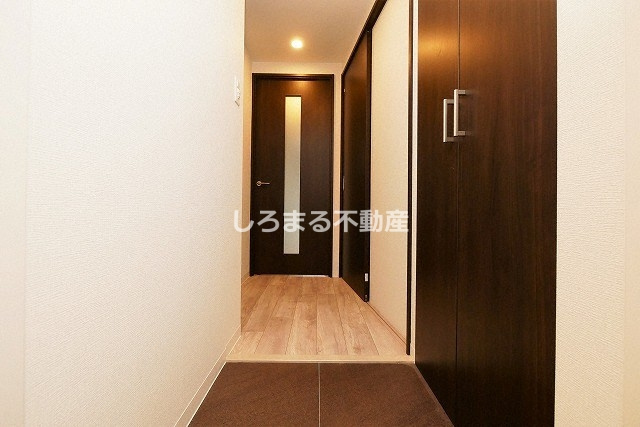 ラクラス堺筋本町の玄関