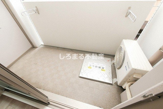 ラクラス堺筋本町のバルコニー