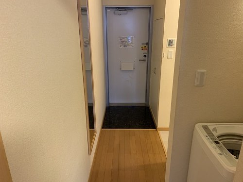 レオパレスアークスペランザの玄関|きれいな玄関です