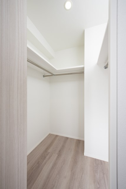 エンクレスト天神TERRACEの収納|たっぷりとした収納スペースです