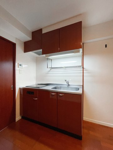 エンクレスト天神WINGのキッチン|お料理しやすいキッチンです