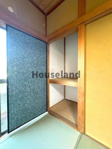 小雑賀戸建の収納|1階和室