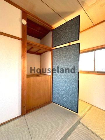 小雑賀戸建の収納|2階和室