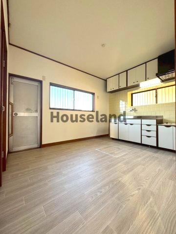 小雑賀戸建の居間・リビング