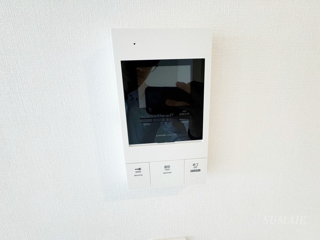 シーズンフラッツ中十条のセキュリティ|TVインターホン完備☆