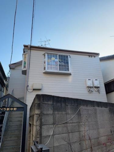 中野区本町５丁目の一棟アパートの外観