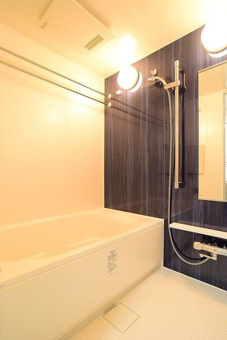 ステージファースト新御徒町Ⅱの浴室