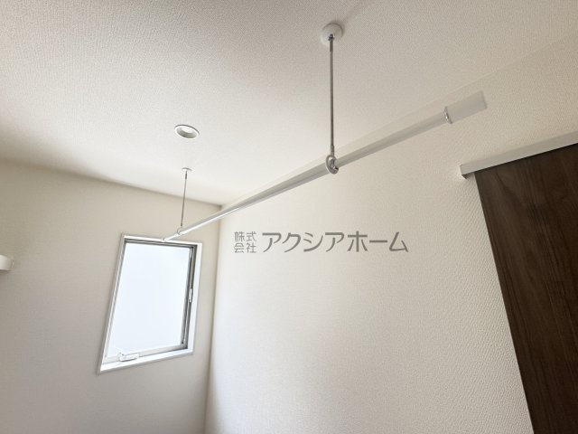 所沢市北野南1丁目・全4棟　新築一戸建　1号棟のその他|室内物干しホスクリーン
