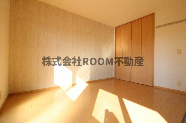 常楽舎ハイツの洋室|使い勝手のいい洋室です