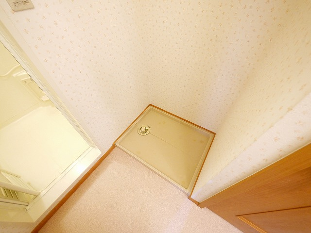 ヴェルドミールⅢの設備|室内洗濯機置き場