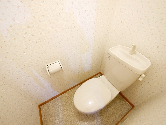 ヴェルドミールⅢのトイレ|トイレもきれいです