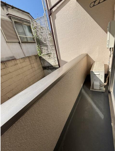 グランツブルク駒場　角部屋　ネット0　防犯設備充実　２×４工法のバルコニー