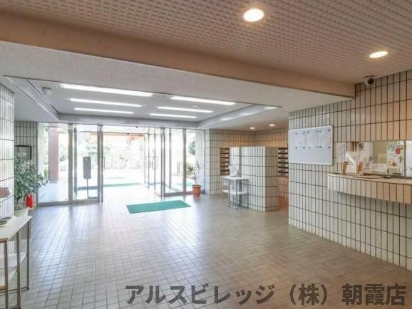 シーアイマンション清瀬のエントランス|落ち着いたエントランスです