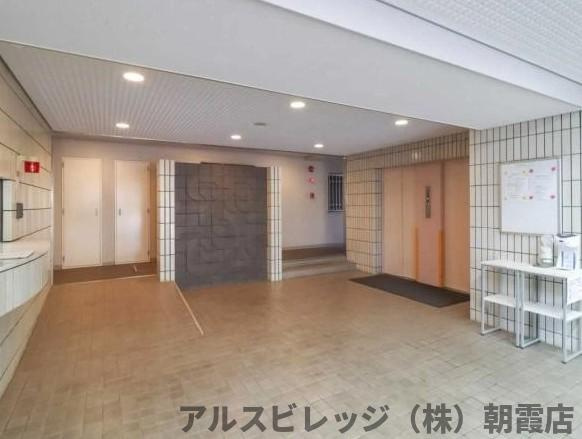 シーアイマンション清瀬のエントランス|清潔なエントランスです