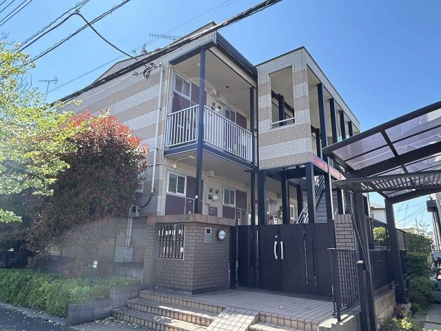 レオパレスロイヤルリーフ