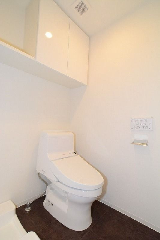 ステージグランデ上野松が谷のトイレ