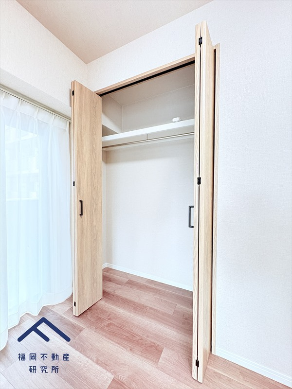 エンゼルハイム鳥飼中央の収納