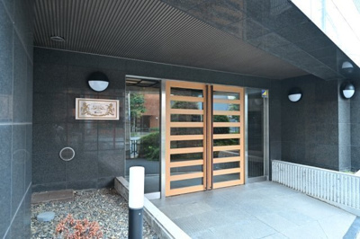 【エントランス】 | エクセリア旗の台