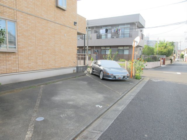 ソーレレヴァンテⅠ駐車場