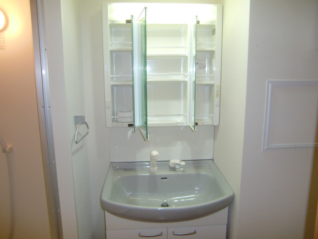 カーサ六甲友田町の洗面所