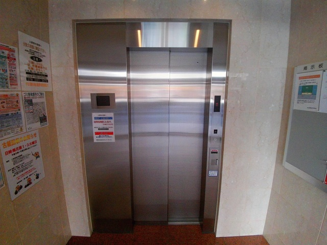 カーサ六甲友田町のその他共用部分|エレベーター