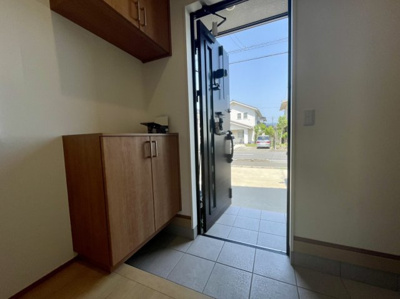 【玄関】 | 鳥取市東今在家中古戸建て