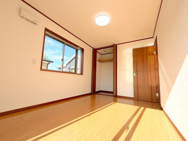 青梅市野上町1丁目　中古戸建の洋室