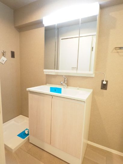 チェスターハウス川口の独立洗面台|※別号室の参考写真です