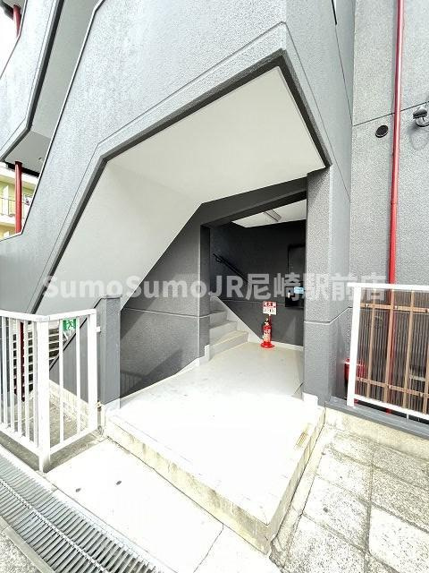 グランツ武庫川のエントランス|物件の外観です