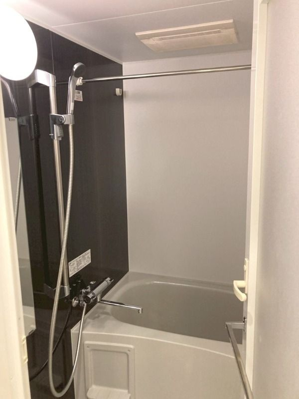 ステージグランデ元浅草の浴室