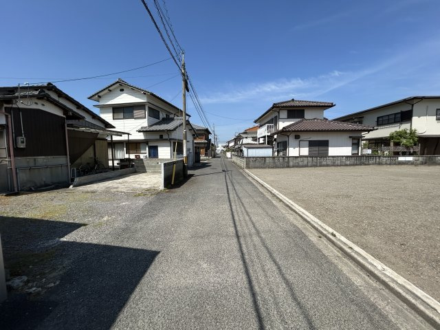 高津町 新築戸建 Bの前面道路含む現地写真