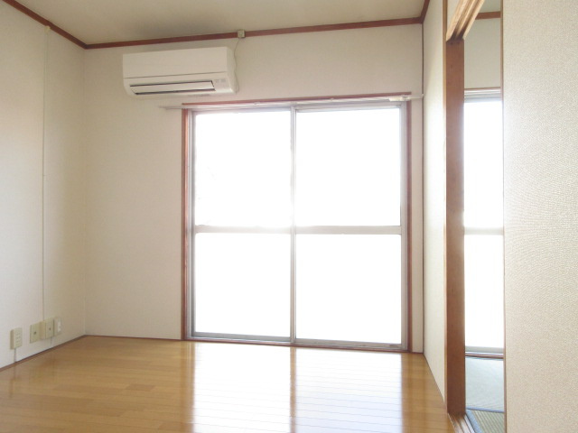 【洋室】 | 城本マンション