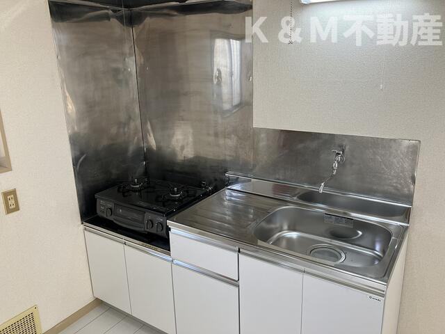 ウエルストン松戸のキッチン|きれいなキッチンです