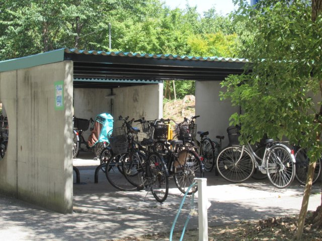 兵庫県公社　芦屋浜高層（高浜）１号棟のその他共用部分|駐輪場です