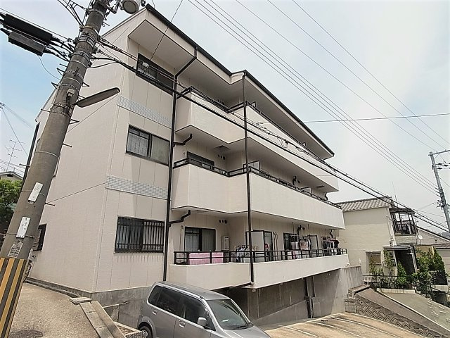 メープルハイツの外観|ペットOK、ネット使用料無料の綺麗なマンション